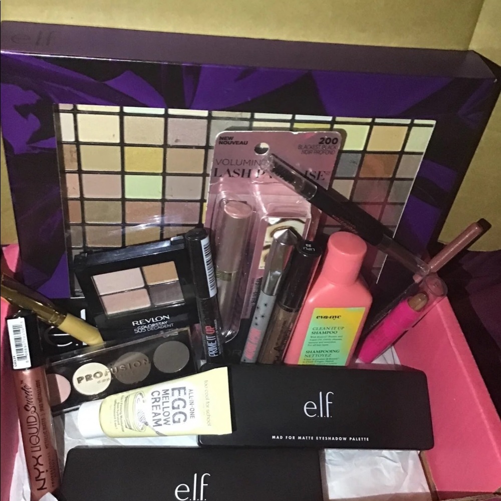 Makeup lot